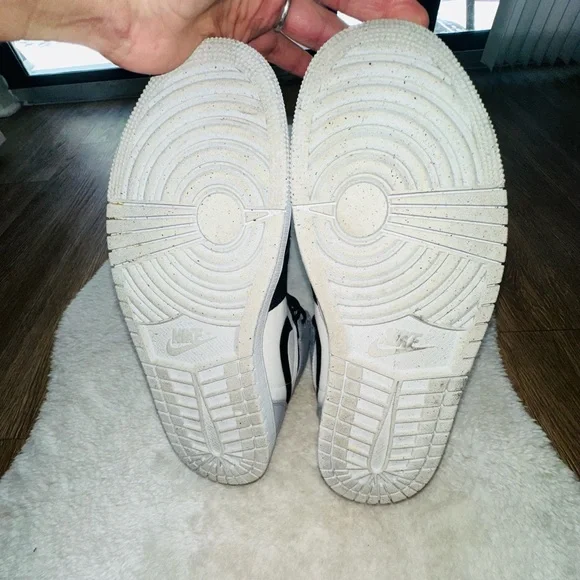 Nike Air Jordan 1 Retro Mid SE Light Steel Grey Canvas Women's Sneakers SIZE 10 - Picture 4 of 7